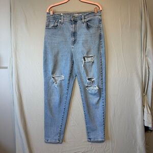Levis Womens Distressed High Waisted Mom Jean Size 31 Edgy Capsule Light Wash